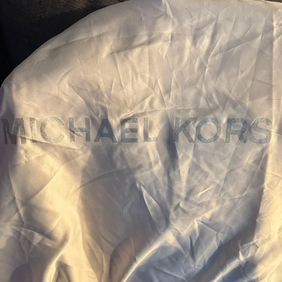 Michael Kors Coral Tote with Gold Accents - Picture 4 of 4